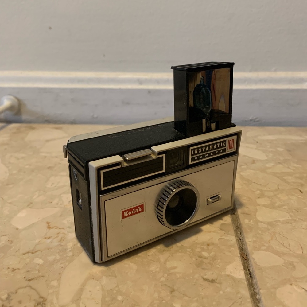 Vintage Kodak Instamatic 100 Camera